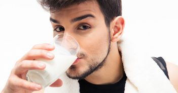 I benefici del latte sulla forma fisica