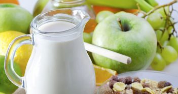 Latticini, frutta e verdura aumentano l’aspettativa di vita?