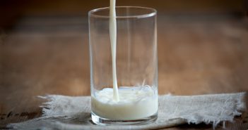 Il valore biologico delle proteine del latte, benefiche per muscoli e organismo