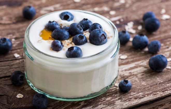Lo Yogurt Fa Male Al Fegato Proprietà dello yogurt: batteri, produzione e digestione